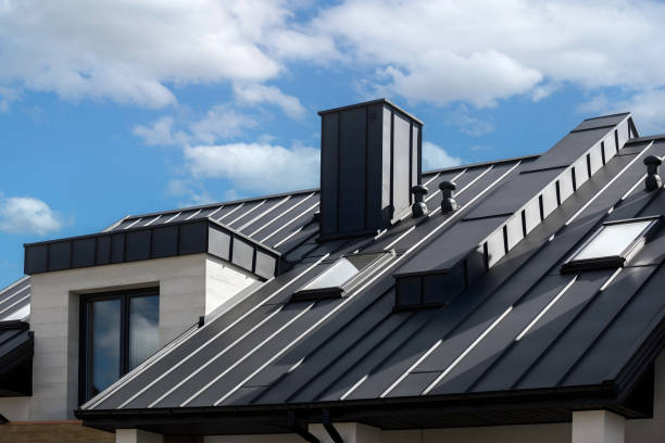 Best Roof Moss and Algae Removal  in Beardstown, IL